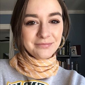 Meet your Posher, Karly